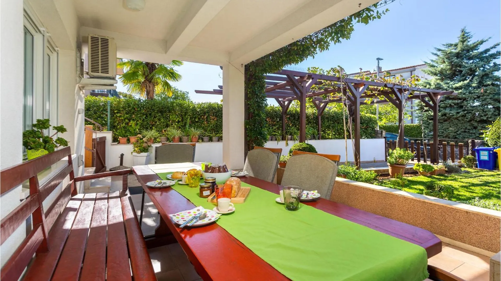 Stunning Apartment In Malinska With Kitchen