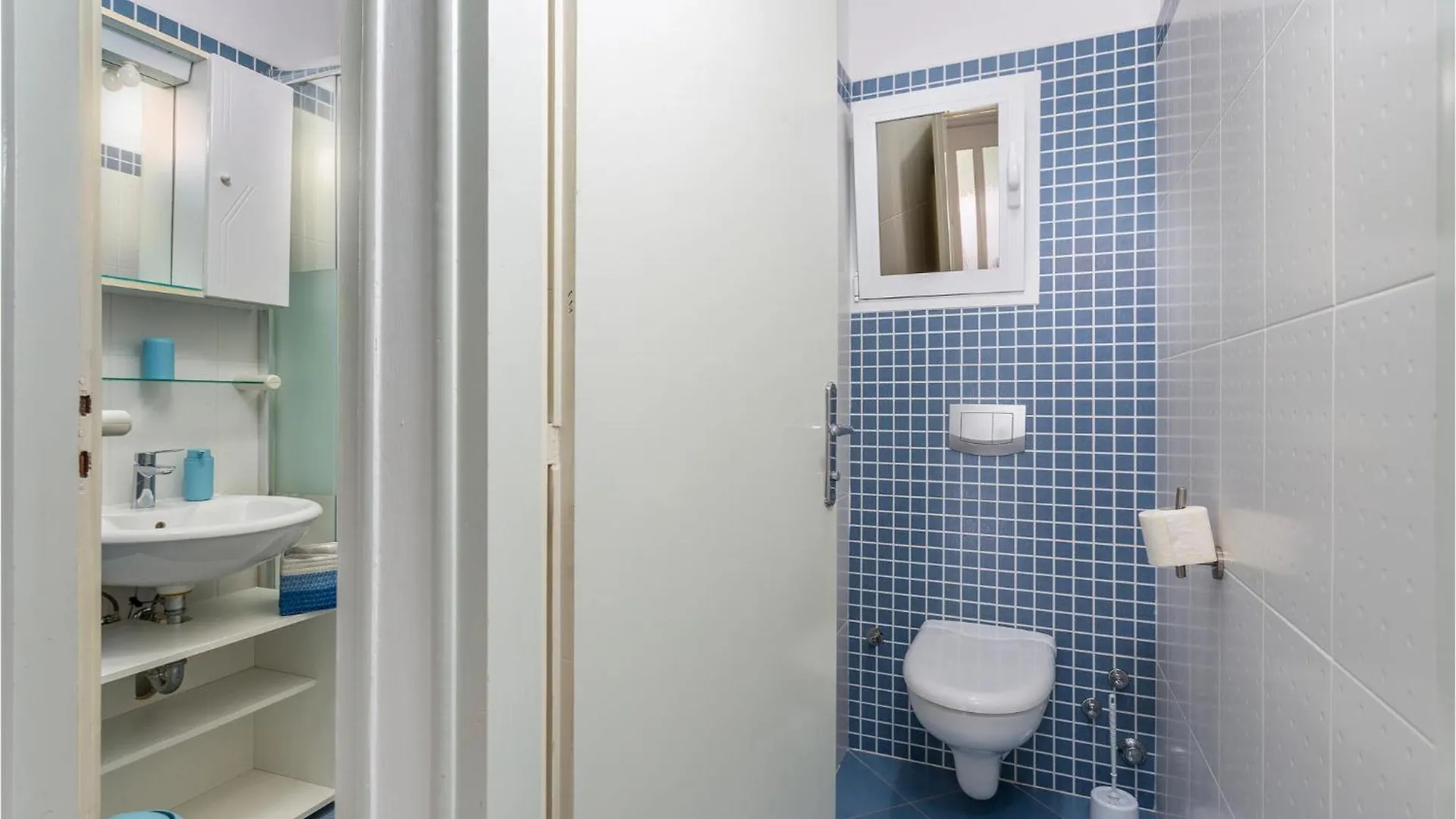 Stunning Apartment In Malinska With Kitchen 0*,  Κροατία